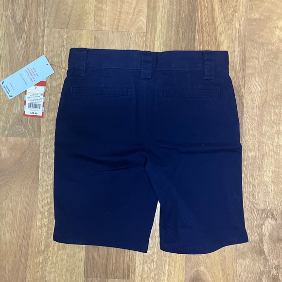 ๐๐NEW WITH TAGS CAT AND JACK NAVY SCHOOL UNIFORM SHORTS!!๐๐ - Picture 2 of 4